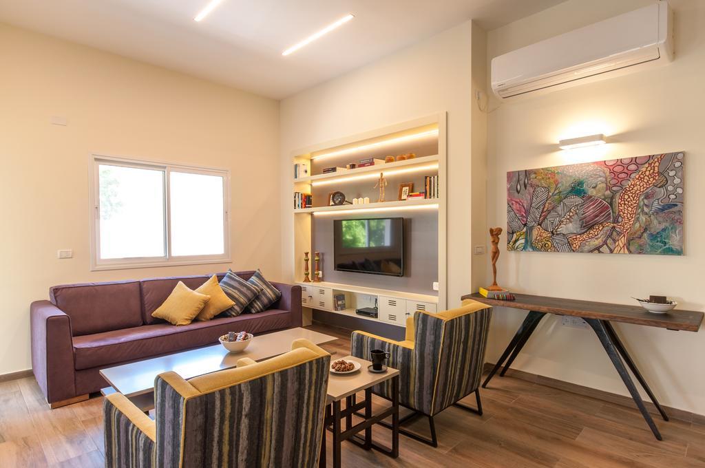 Apartment Smolenskin *